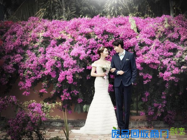 杭州影楼婚纱照 怎么选婚纱