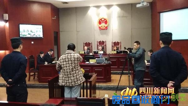 15岁少年瞒父母做变性手术 实习医生为其手术被捕(图)