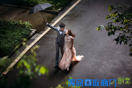 仿纪实婚纱的拍摄方式