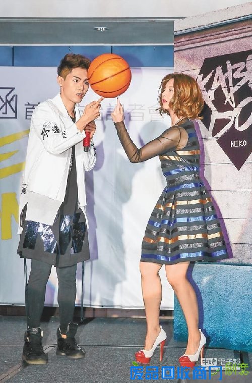 男星自曝伤心过往：女友假劈腿骗分手(图)