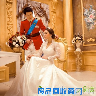 婚纱照拍摄深夏初秋需小心