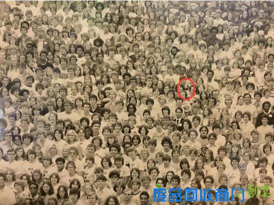 让眼瞎来的更彻底一点吧~找熊猫进化版图片来袭