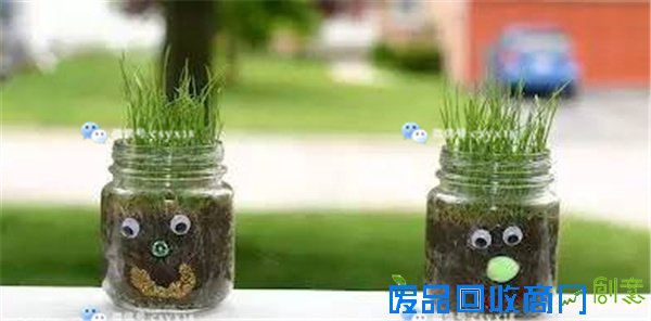 带小朋友一起用饮料瓶diy小花盆,把春天留在屋里