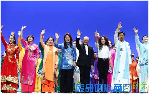 看“城会玩”的蒙牛家族如何刷新互联网语录