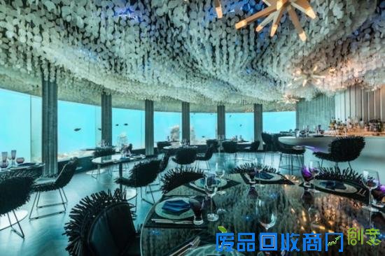 马尔代夫水中餐厅