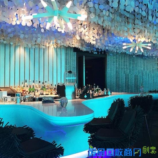 马尔代夫水中餐厅