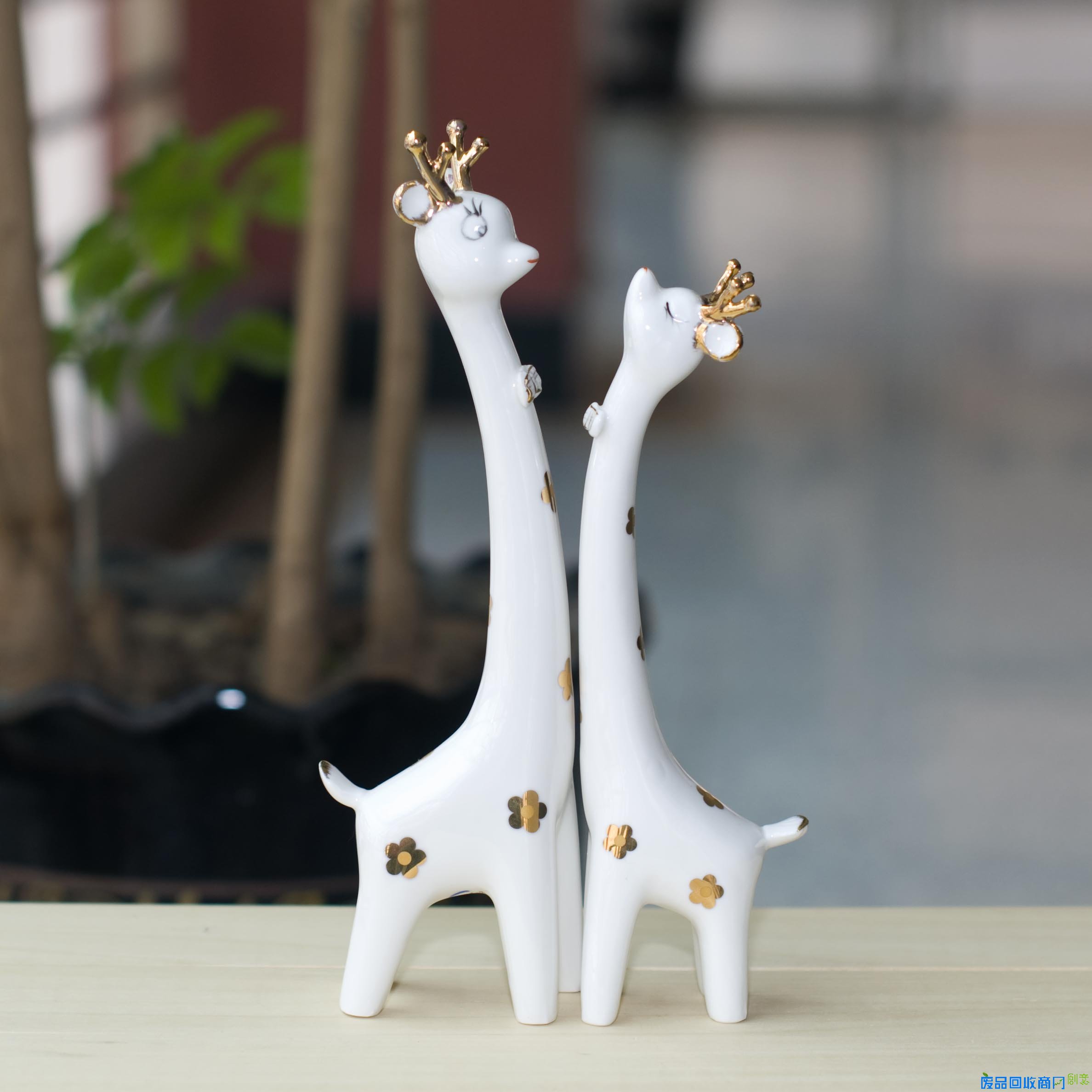 家居饰品黑白鱼温馨欧式 【图】现代家居装饰品 大号孔雀