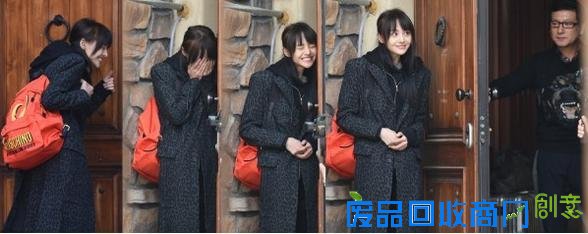 郑爽爸爸成网红颜值高过爽妹男友 旋风孝子首播郑爽变话唠