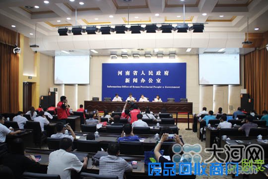 12国民间舞蹈团河南比舞 郑汴洛三城上演异域激情