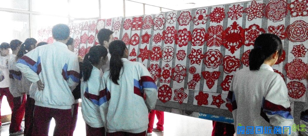 济南二中"T+T"教学模式显成效 举行学生剪纸展