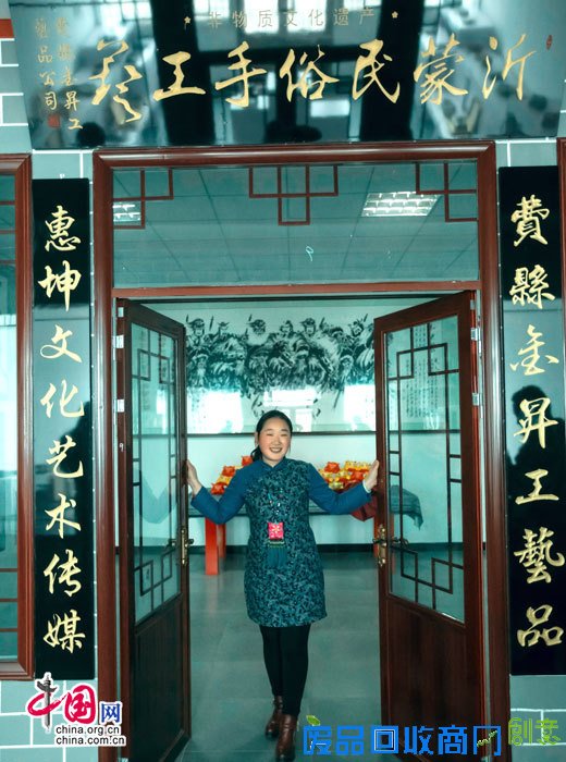 走进沂蒙女孩神秘的绣房