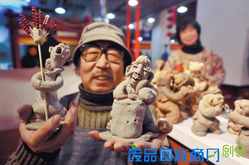 新作品完成夫妻俩都很开心