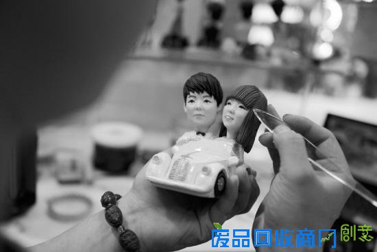 山东面塑艺人制作“面塑情侣”走红(图)