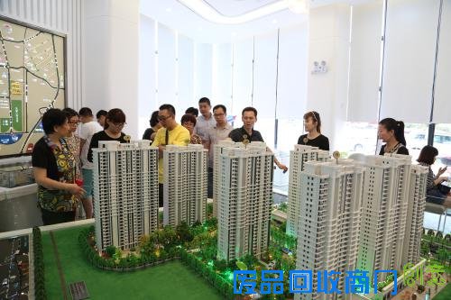 东泰·城市花园」六一“班戟DIY”活动浓情满格