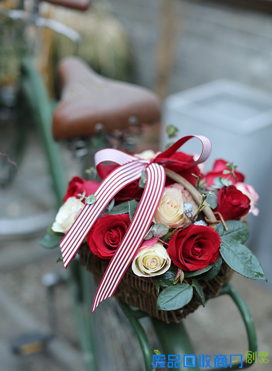 DIY红色的花篮，带着TA去拜年吧！