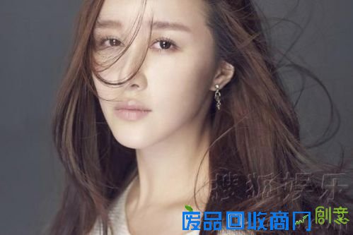 张楷依最新纯美写真曝光 电眼迷人气质惊艳