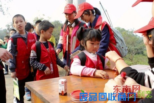 醉心森林之美 丫好小记者走进国有林场感受“森”呼吸