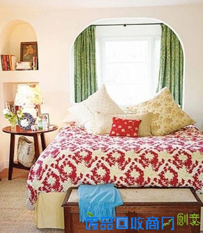 自己动手DIY功能齐全的完美小卧室