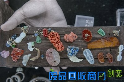 钱钟书：我不写书，我设计首饰