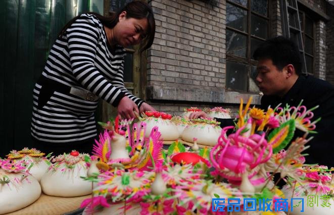 面塑艺人丁丽炎：巧手弄花馍盛赞四方来