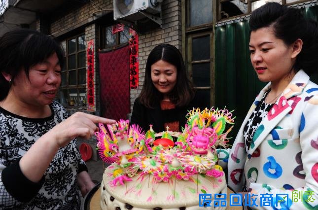 面塑艺人丁丽炎：巧手弄花馍盛赞四方来