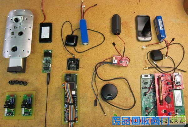 牛人工程师DIY火箭，成功发射进太空并回收！（图文）