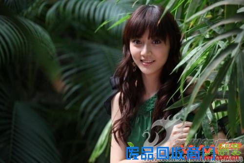 天涯娱乐八卦 刘诗诗的娱乐八卦：《刘诗诗娱乐八卦》：刘诗诗会抽烟：娱乐