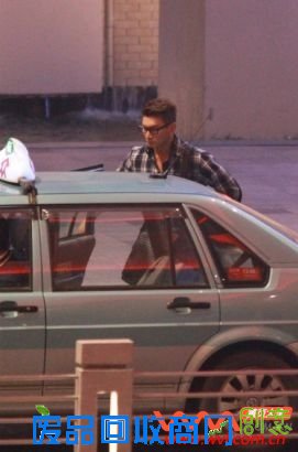 吴奇隆刘诗诗承认恋情 天涯娱乐八卦 刘诗诗的娱乐八卦:《刘诗诗娱乐八卦》:刘诗诗会抽烟:娱乐