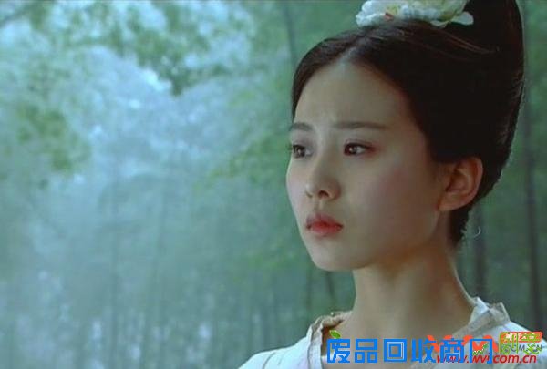 明星圈每周娱乐人物——刘诗诗 天涯娱乐八卦 刘诗诗的娱乐八卦:《刘诗诗娱乐八卦》:刘诗诗会抽烟:娱乐