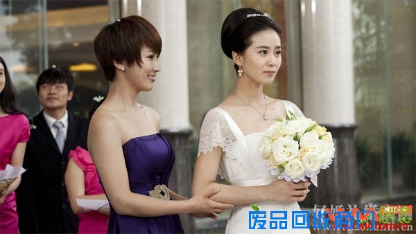 刘诗诗参加活动否认举办婚礼 天涯娱乐八卦 刘诗诗的娱乐八卦:《刘诗诗娱乐八卦》:刘诗诗会抽烟:娱乐