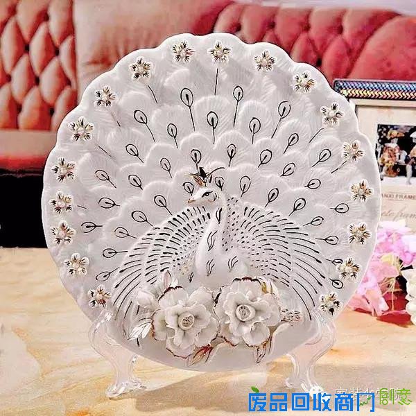 三伏天，选点具有清凉感的家居吧