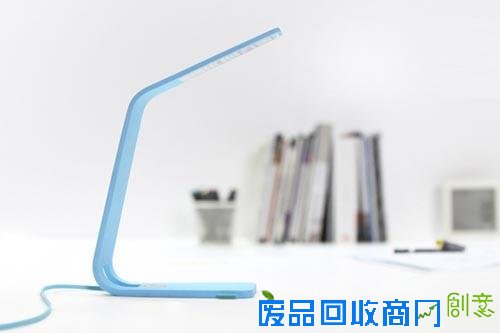  红点至尊奖 PAPER折纸台灯