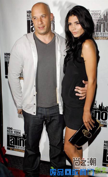 范迪塞尔老婆帕罗玛个人资料 女儿照片曝光尽显可爱