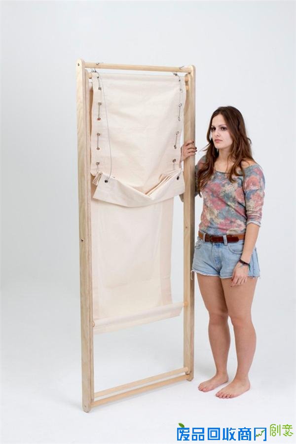  节省空间的户外躺椅