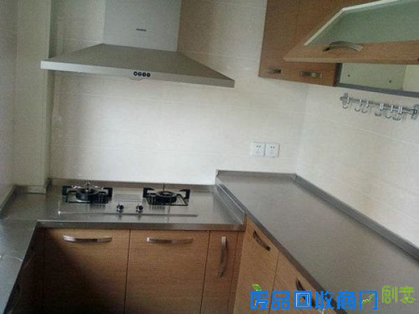 家居DIY：用钉子和绳子自制装饰毛巾挂