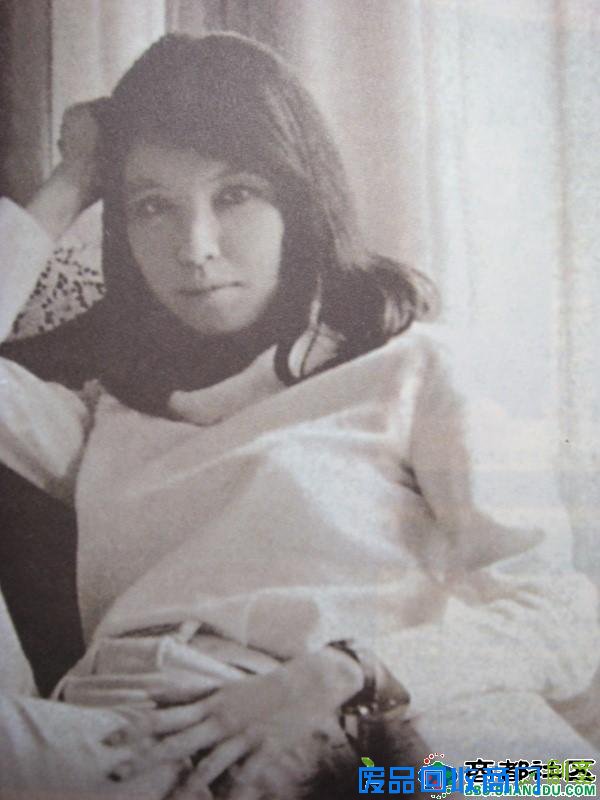 三毛经典语录集锦 盘点三毛罕见生活私照(组图)