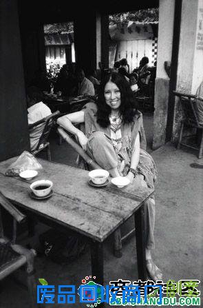 三毛经典语录集锦 盘点三毛罕见生活私照(组图)