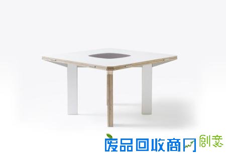  折叠桌