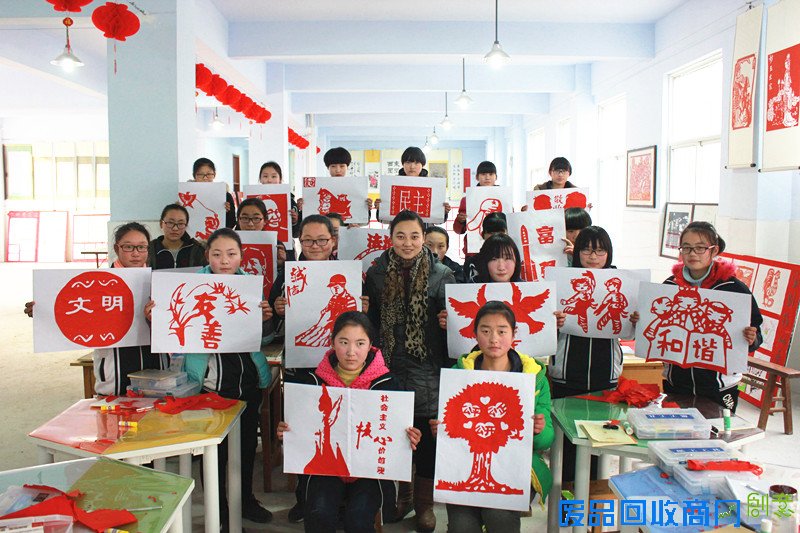 走进莱芜乡村少年宫 “亲密接触”体验传承之美