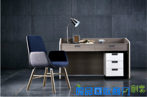 曲美家具更名“曲美家居”差之一字,异之千里