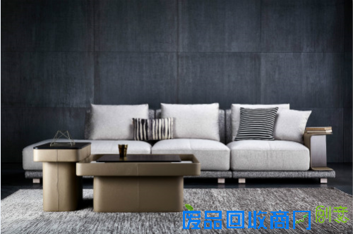 曲美家具更名“曲美家居”差之一字,异之千里