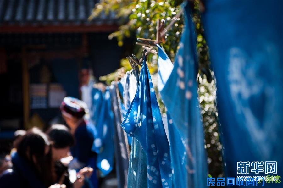 “守”艺人——她让蓝天住进白云