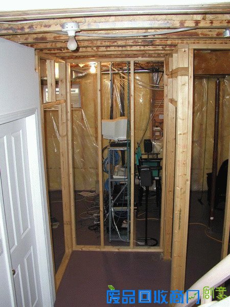 从装修开始 国外网友教你DIY家庭影院 