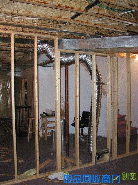 从装修开始 国外网友教你DIY家庭影院 