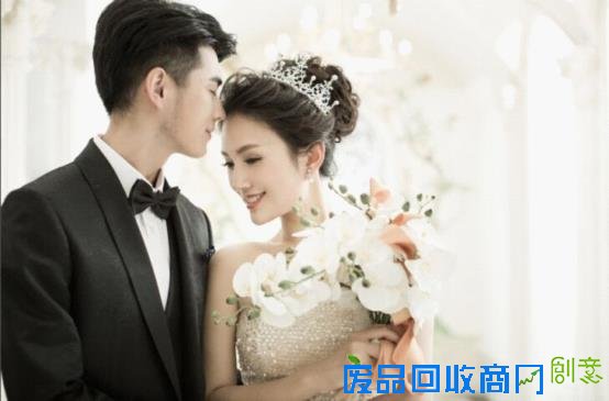 在上海米兰婚纱摄影演绎了最流行的韩式婚纱照，美的不要不要的