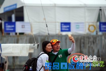 直击中国杯帆船赛赛事村 体验节目趣味多[组图]