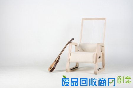  琴弦椅