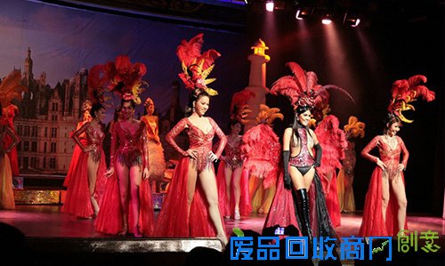 天麓湖东南亚风情节之百变人妖show火热开启