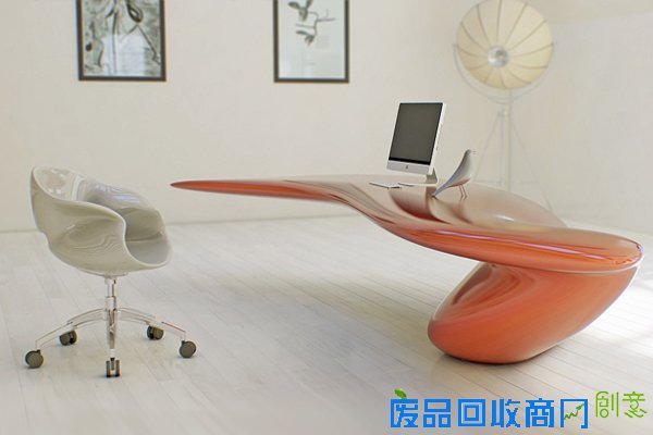 Volna 落地式桌子