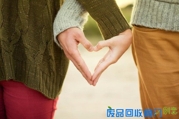 提升魅力，从色彩搭配开始！